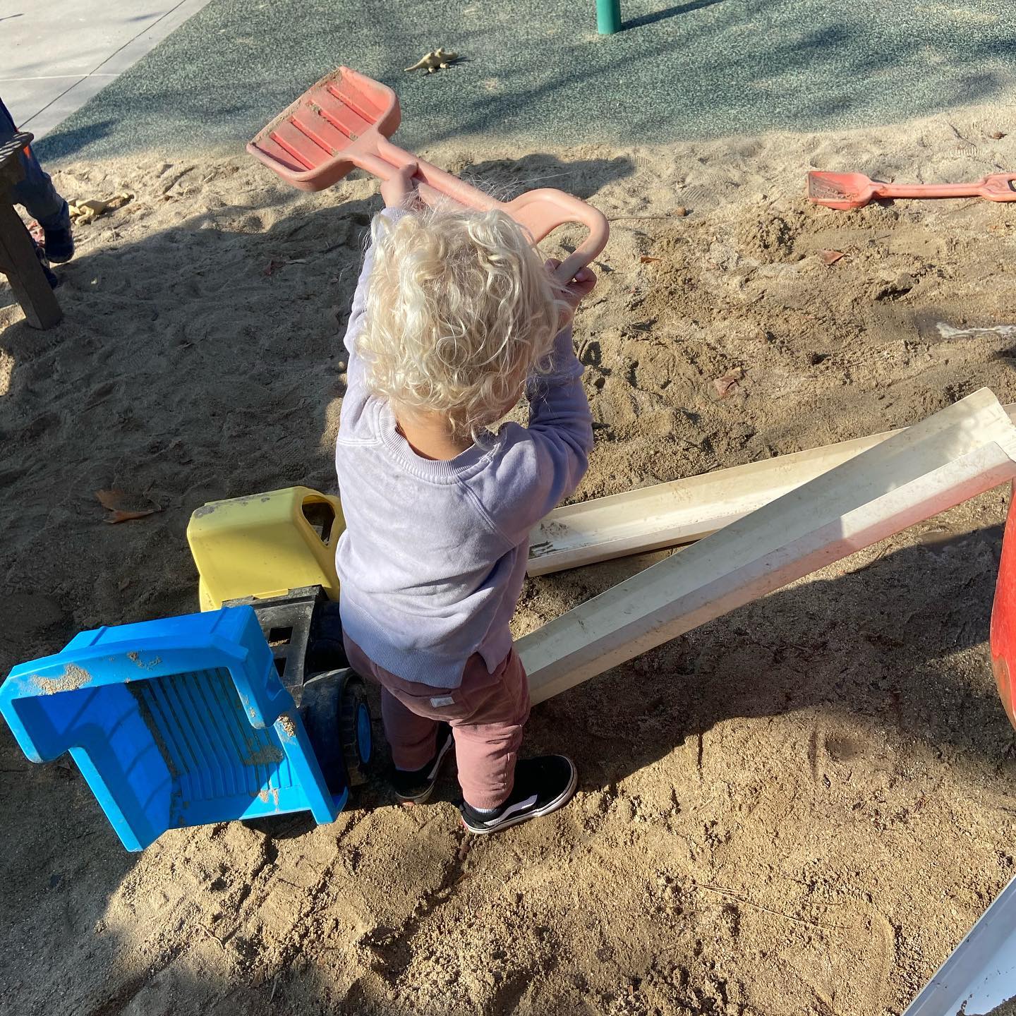 sonshine-kid-sand-play.jpg